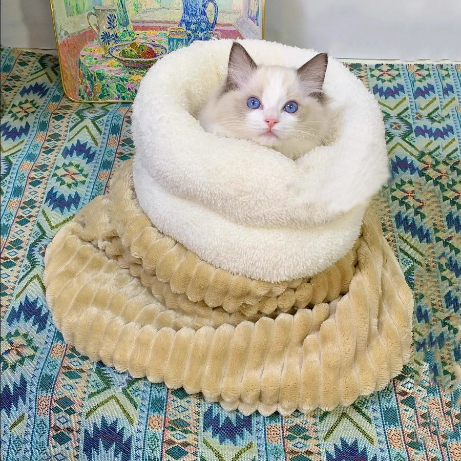 Saco de dormir de invierno para gatos, saco de gato de felpa suave, 360 °   Cama envolvente para gatos, cama nido sin carga y lavable para gatos de interior y perros pequeños